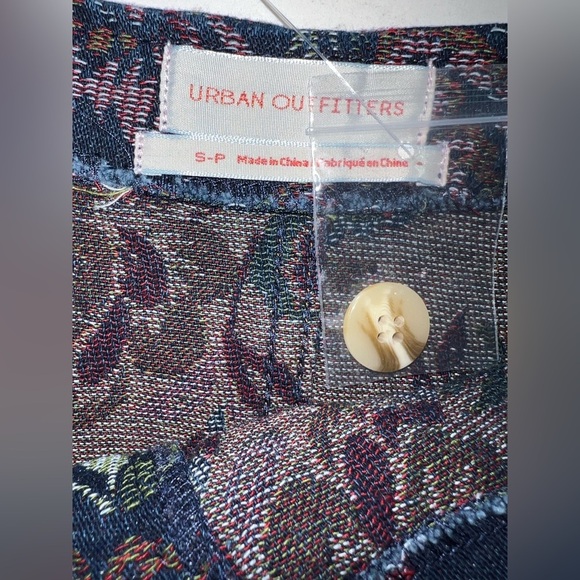 NWT Urban Outfitters Floral Denim Mini Skirt - Picture 4 of 7